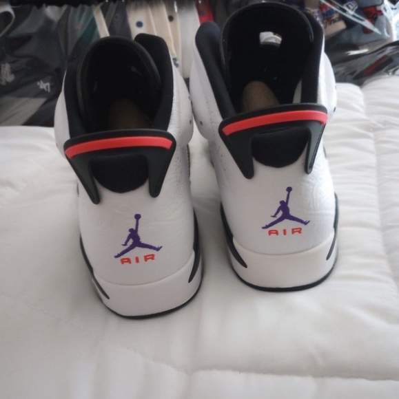 Jordan 6 Nostalgia - Picture 3 of 4